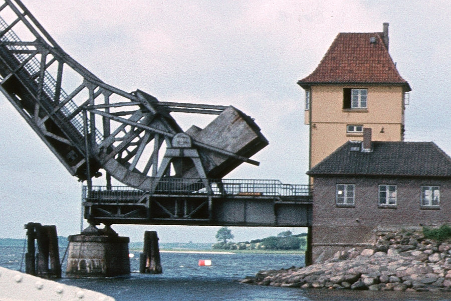 Klappbrücke Lindaunis - Foto: Walter Stöckel (60er-Jahre)